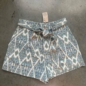 Faherty Tuscan Ikat isla shorts size 4 nwt